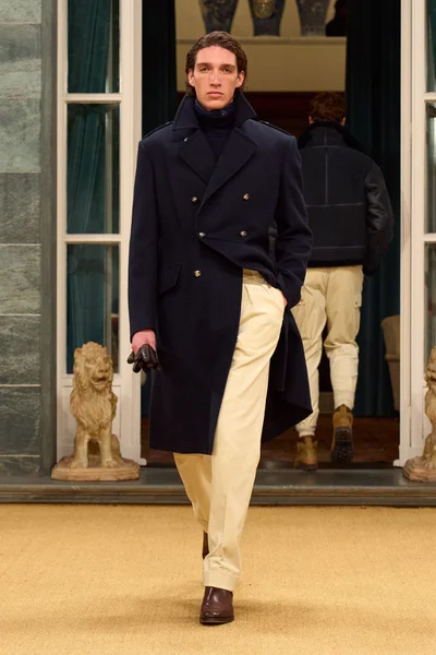 Look 66